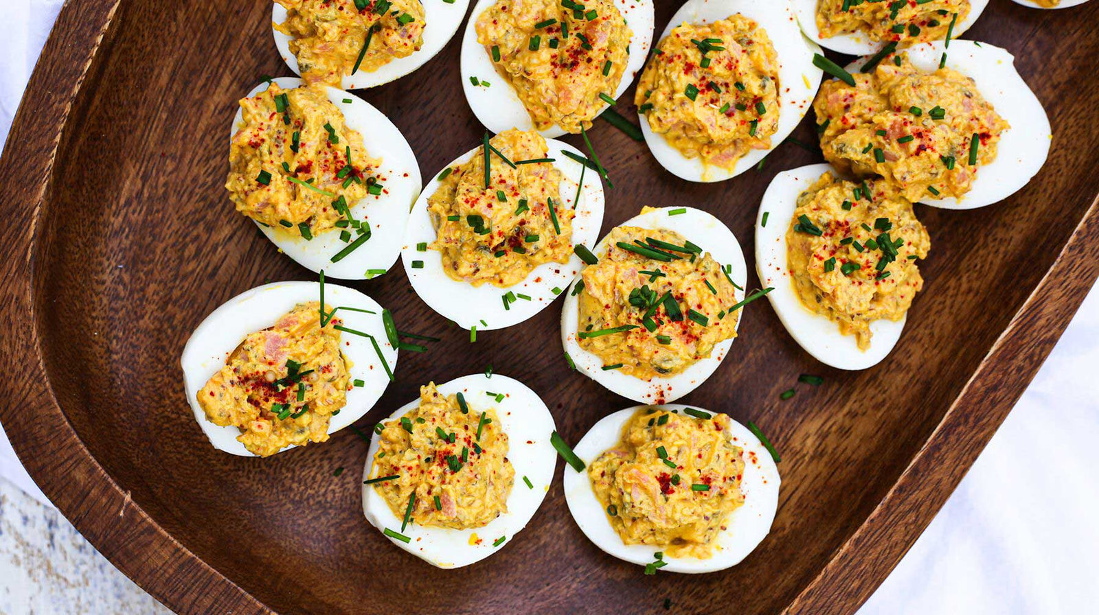 smoked salmon d’villed eggs