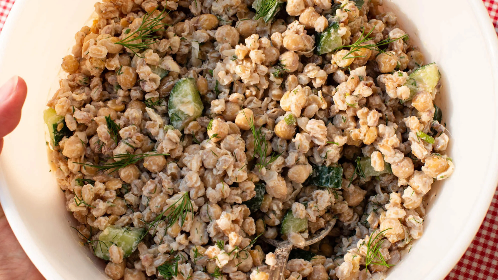 Farro and chickpeas with dill-yogurt dressing