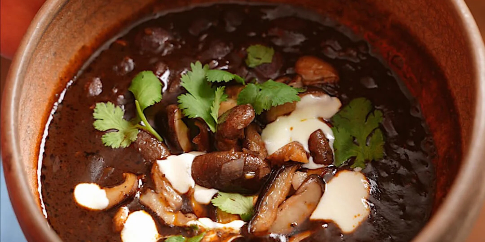 Mole Bean Chili With Mushrooms