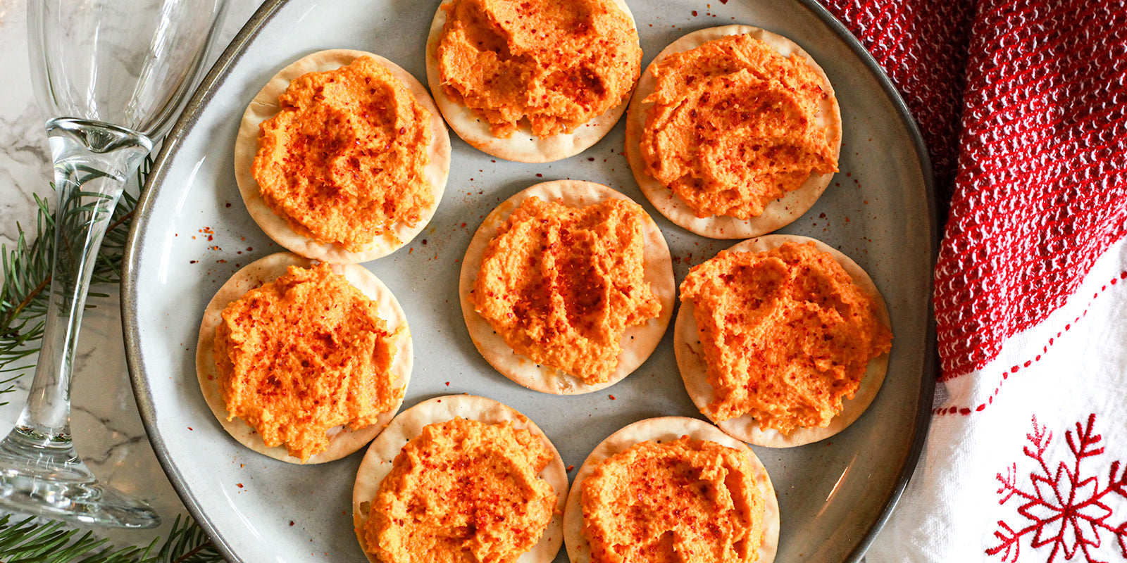 Spicy Roasted Carrot Hummus d'Ville
