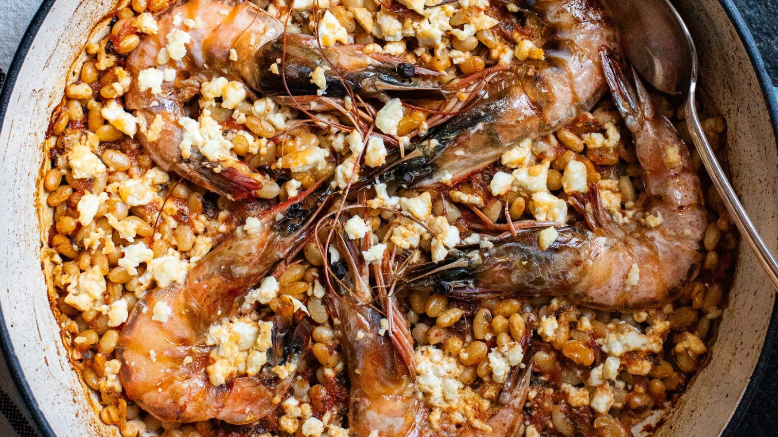 Shrimp saganaki with Alubia beans