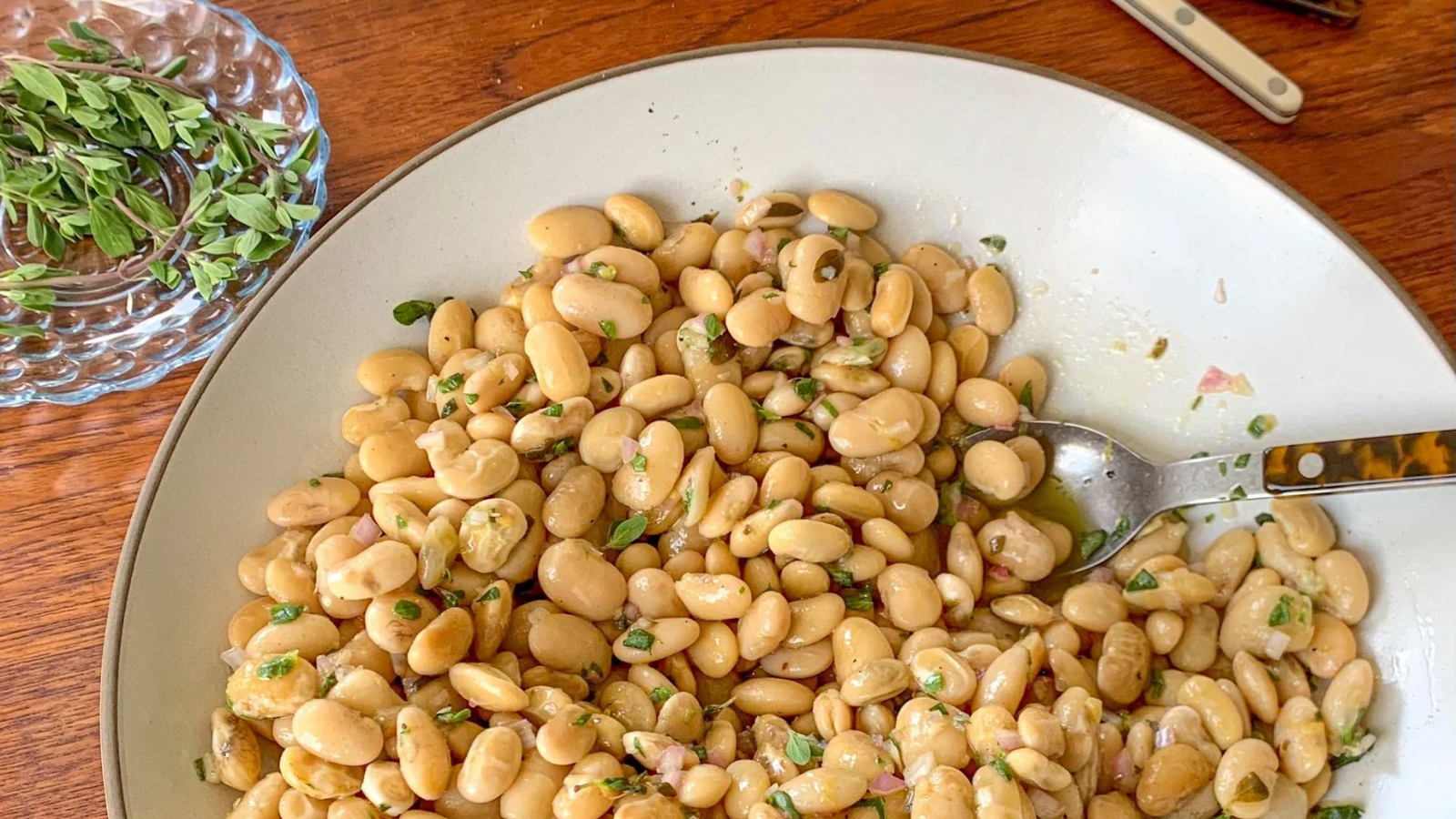 Herby marinated white beans