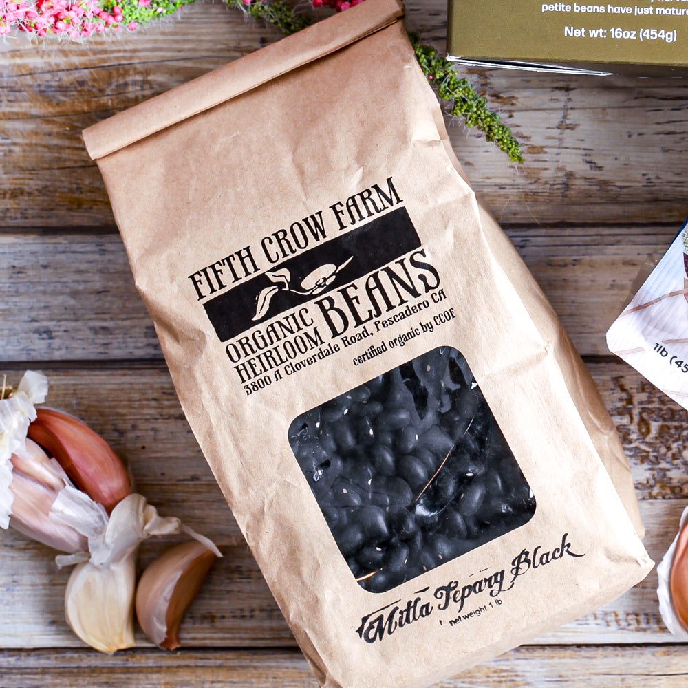 Organic Black Mitia Beans